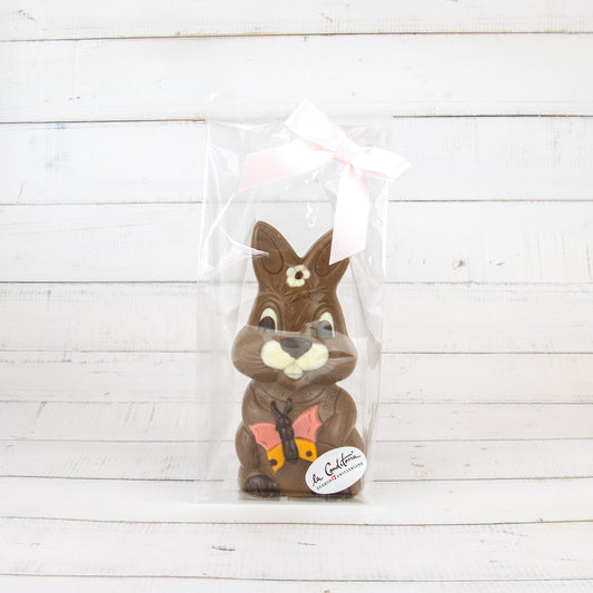 Osterhase mit Schmetterling, 100g / 14cm