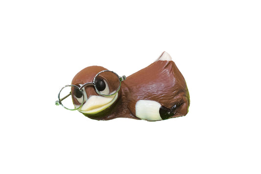 Ente liegend mit Brille